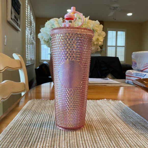 Starbucks cups - Picture 2 of 3